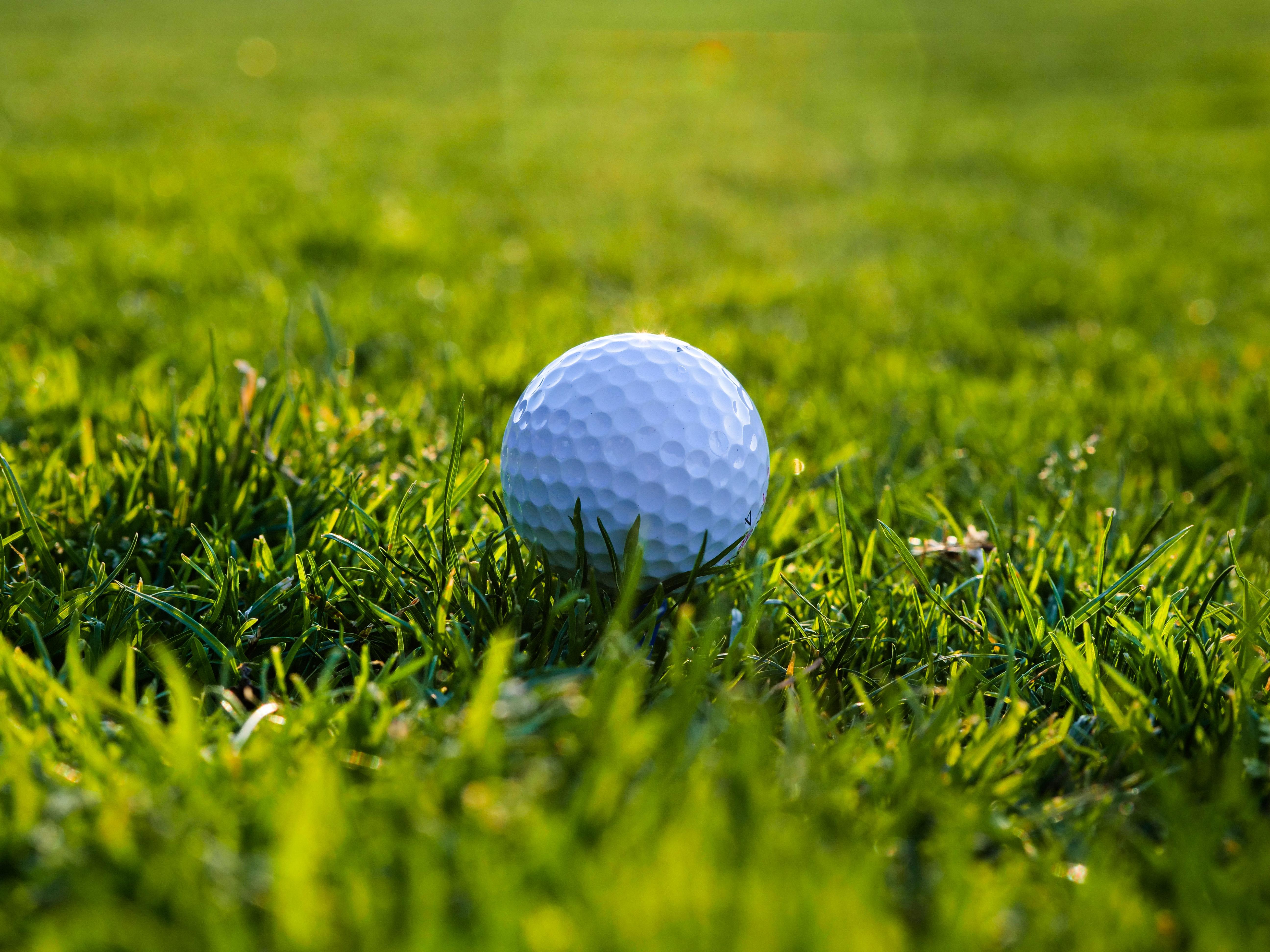 golf-ball-in-grass