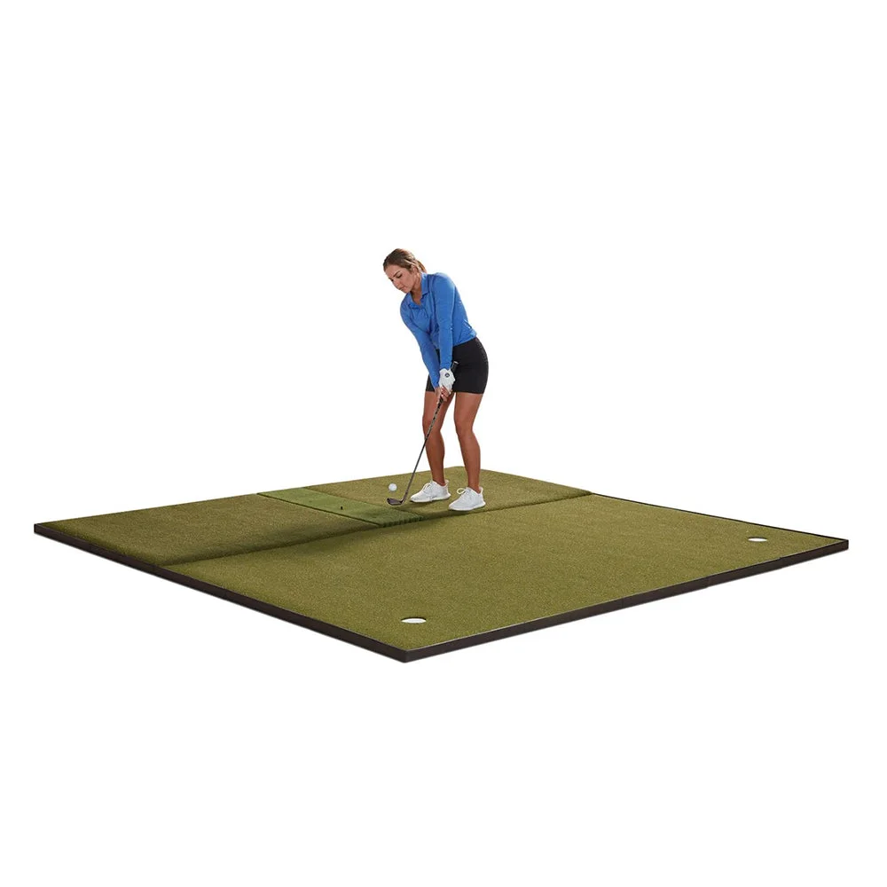 fiberbuilt-grass-combo-mat-putting-golfer