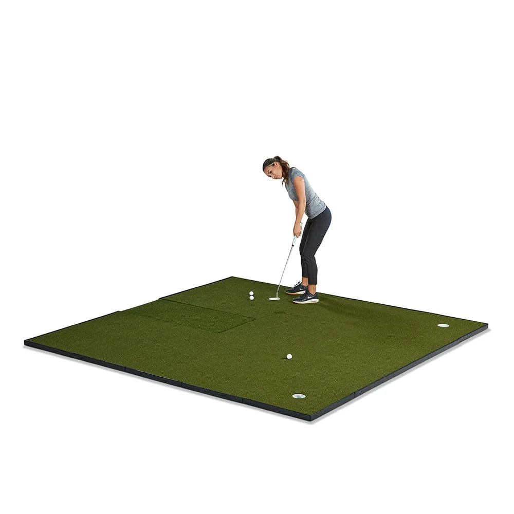 fiberbuilt-preferred-combo-mat-putting-golfer-putting