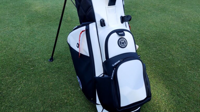 ghost-golf-bag-water-bottle-pocket